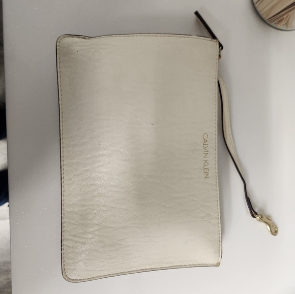 Calvin Klein Crossbody with wallet bag - Picture 6 of 7